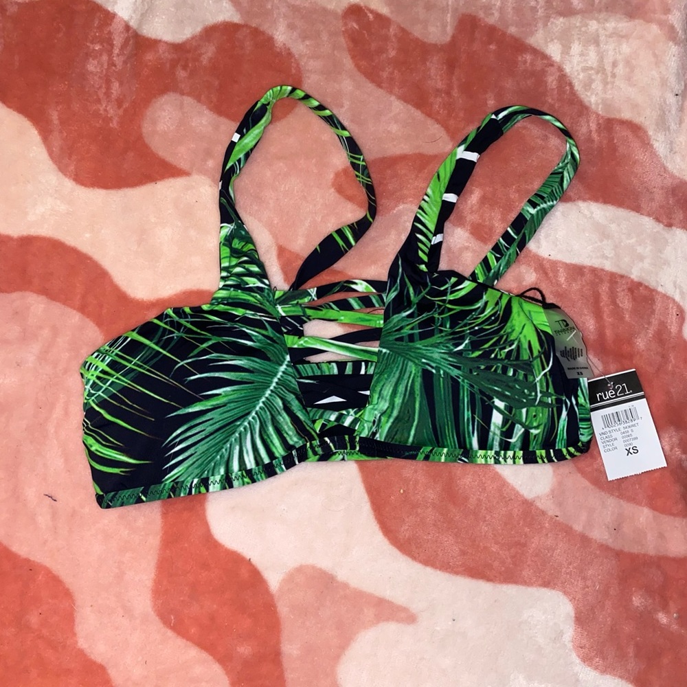 Rue21 reversible swim top size XS NWT